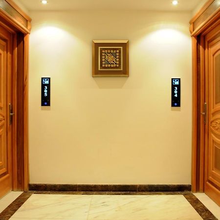 Al Yamama Palace Hotel Suites Riade Exterior foto
