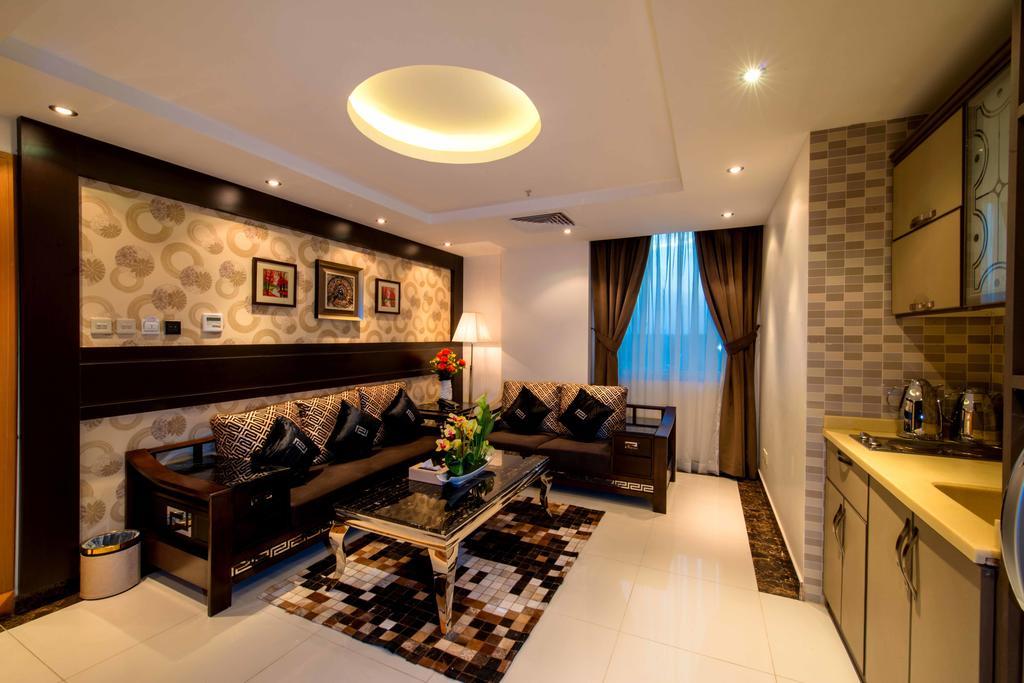 Al Yamama Palace Hotel Suites Riade Exterior foto