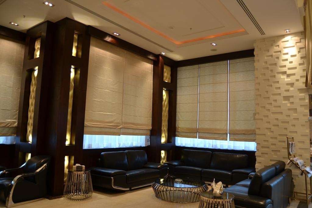 Al Yamama Palace Hotel Suites Riade Exterior foto