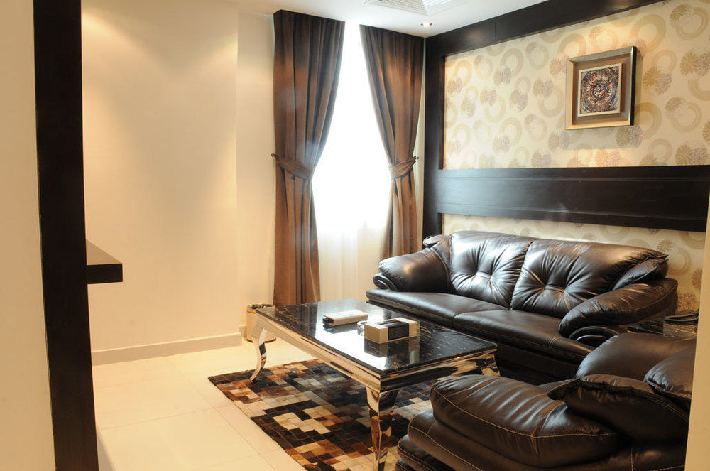 Al Yamama Palace Hotel Suites Riade Exterior foto